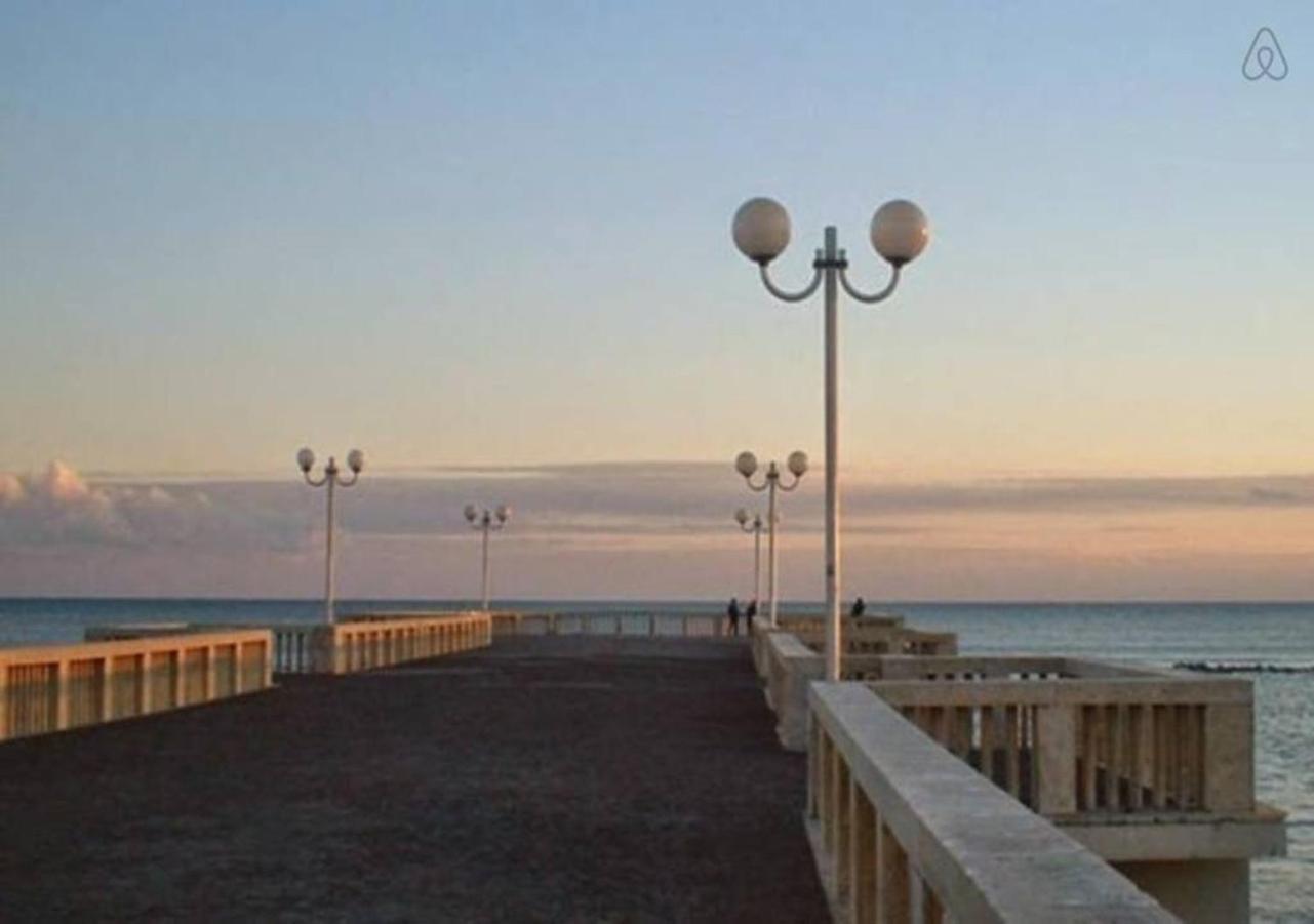 Delightful Apartment Close To The Center Lido di Ostia Exterior photo
